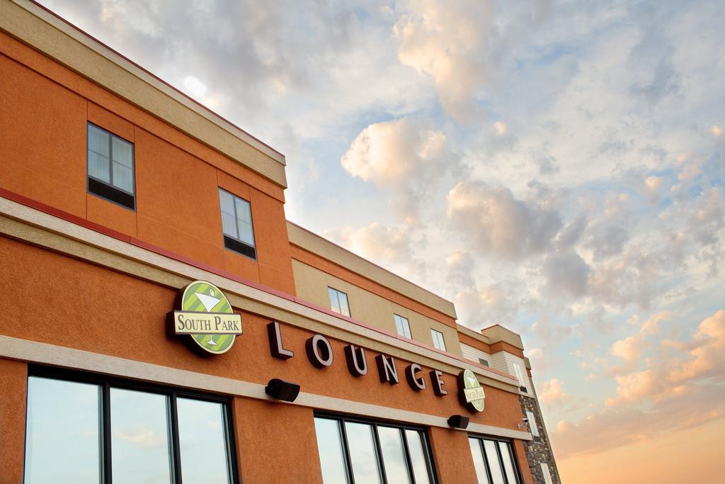 Teddy'S Residential Suites Watford City 외부 사진