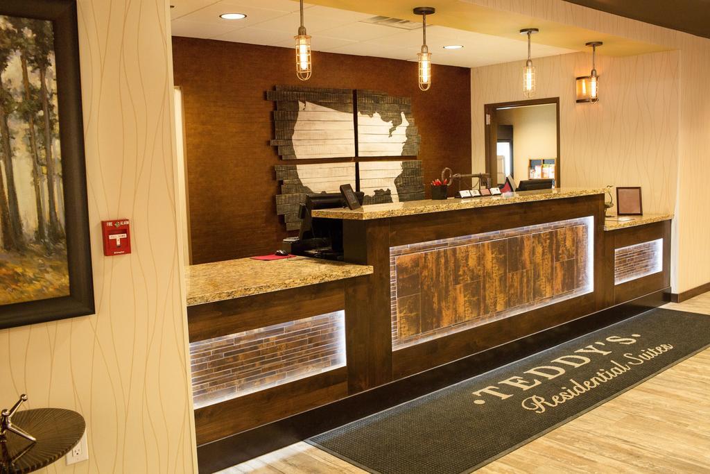 Teddy'S Residential Suites Watford City 외부 사진