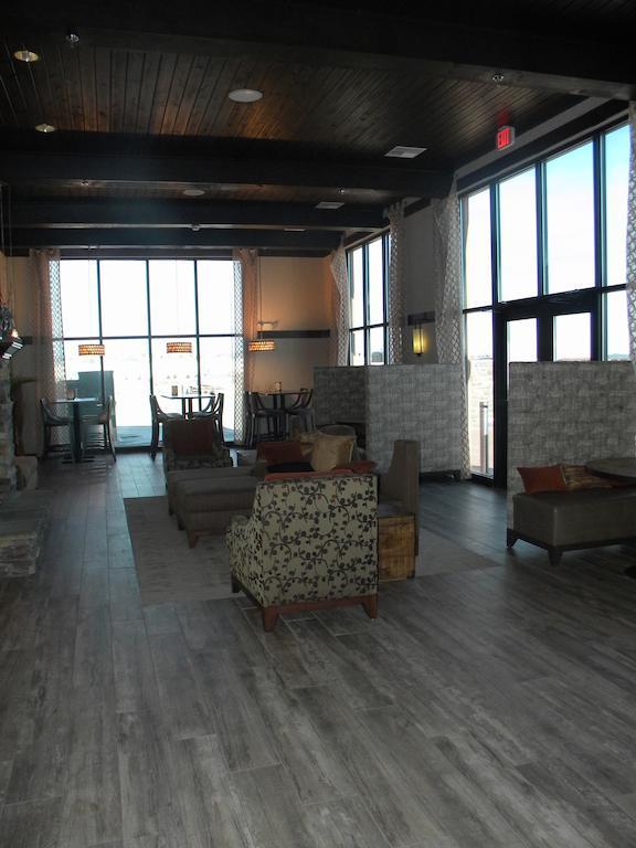 Teddy'S Residential Suites Watford City 외부 사진